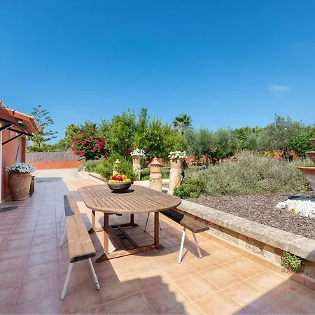 Villa Calafat *